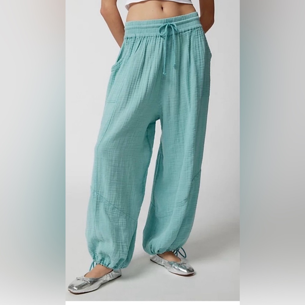 Urban Outfitters Light Blue Drawstring Pants Size Small Womens Utility